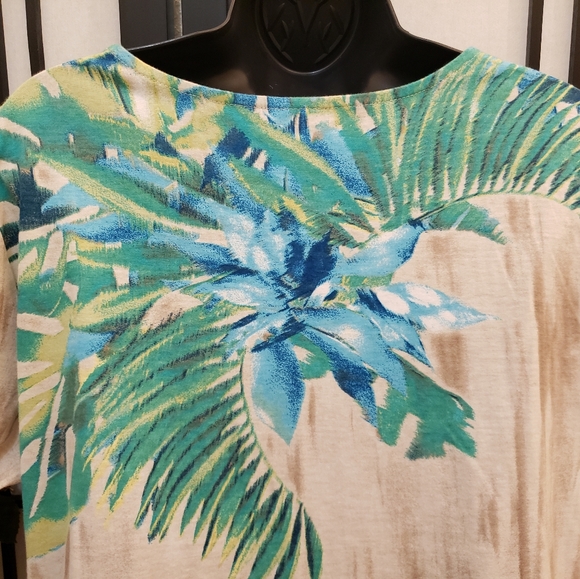 Blouse - Picture 8 of 8